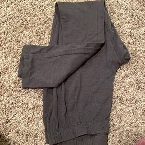 medium dark grey leggings